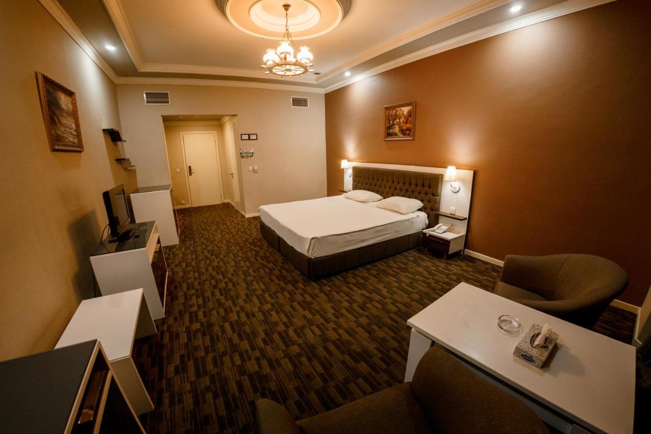 Astoria Hotel Baku Exterior photo